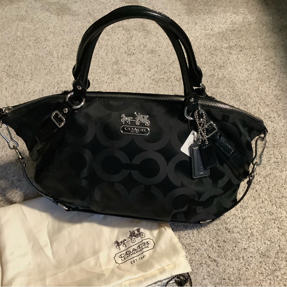 Coach Madison Op Art Satchel -NWT #C112-17690 Never Been Used!